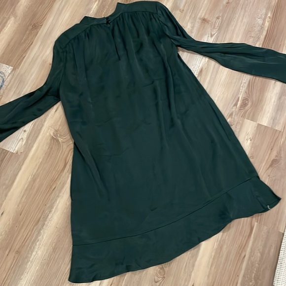 Little moon green silk dress medium - Picture 4 of 9